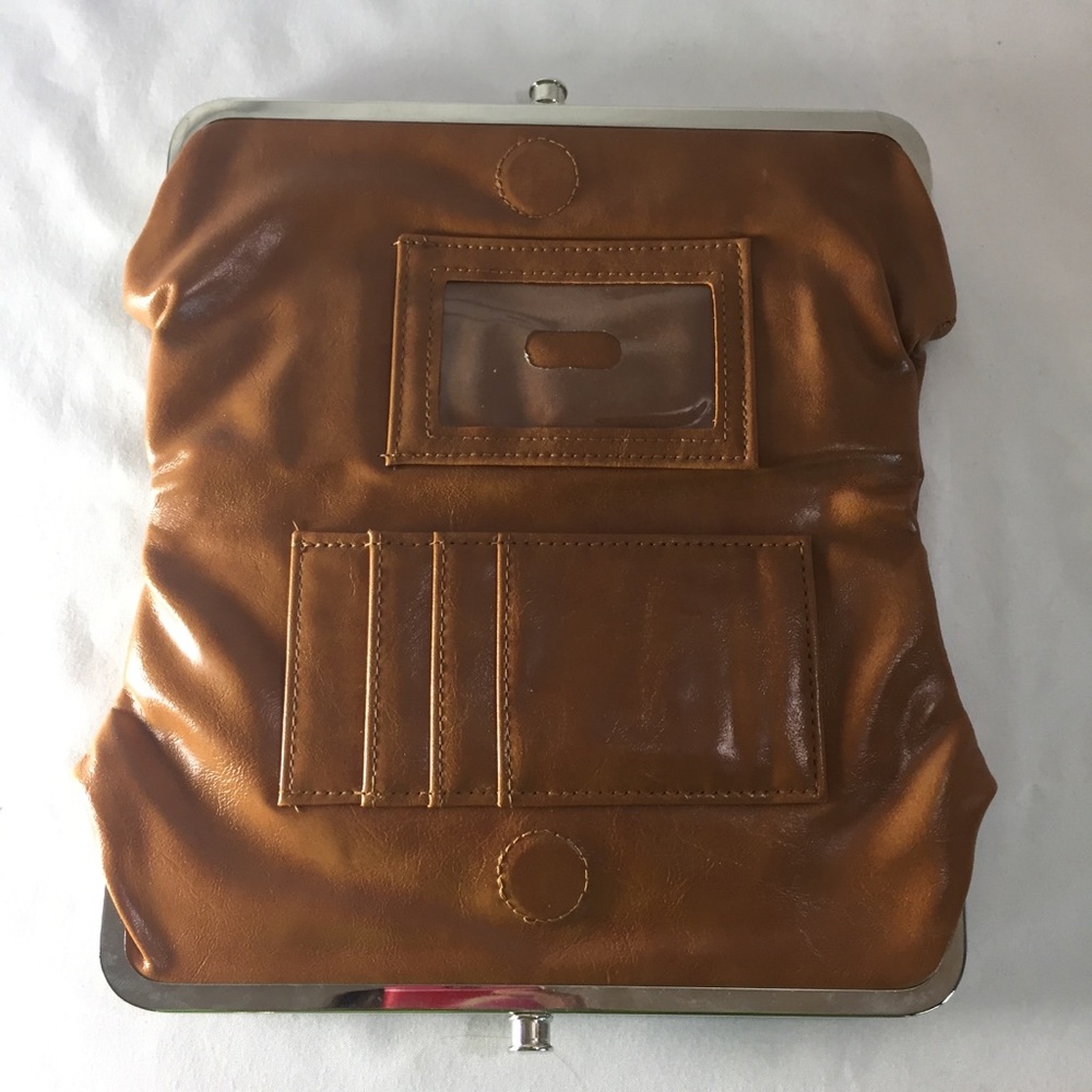 Like new Large tan wallet multi pockets clutch - Picture 3 of 6